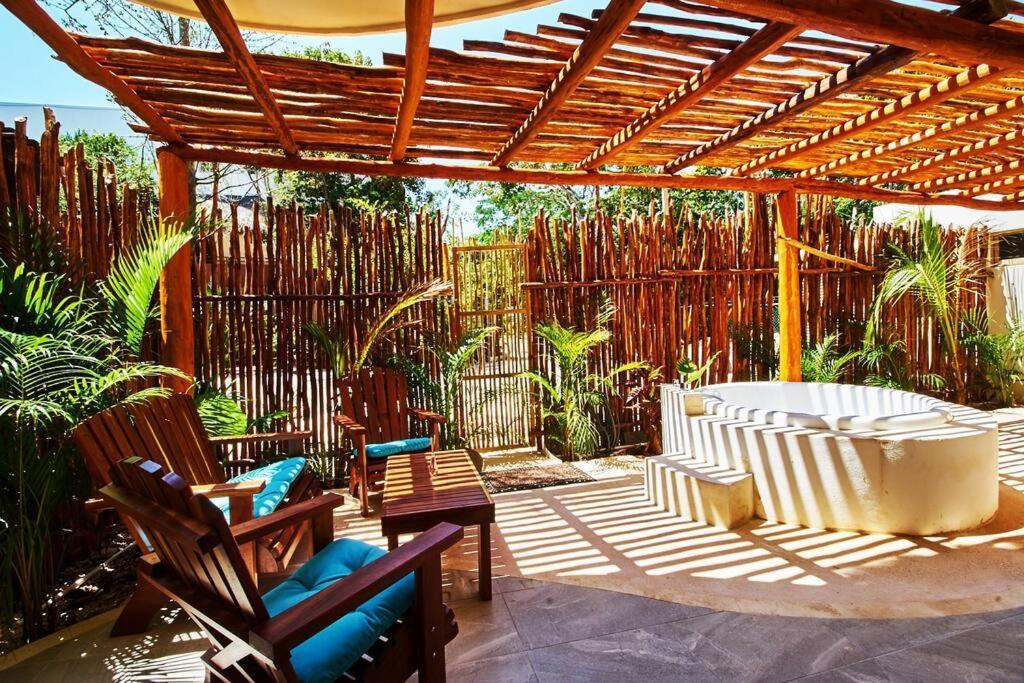 Puerta Zama - Luxury Apartmentsトゥルム エクステリア 写真