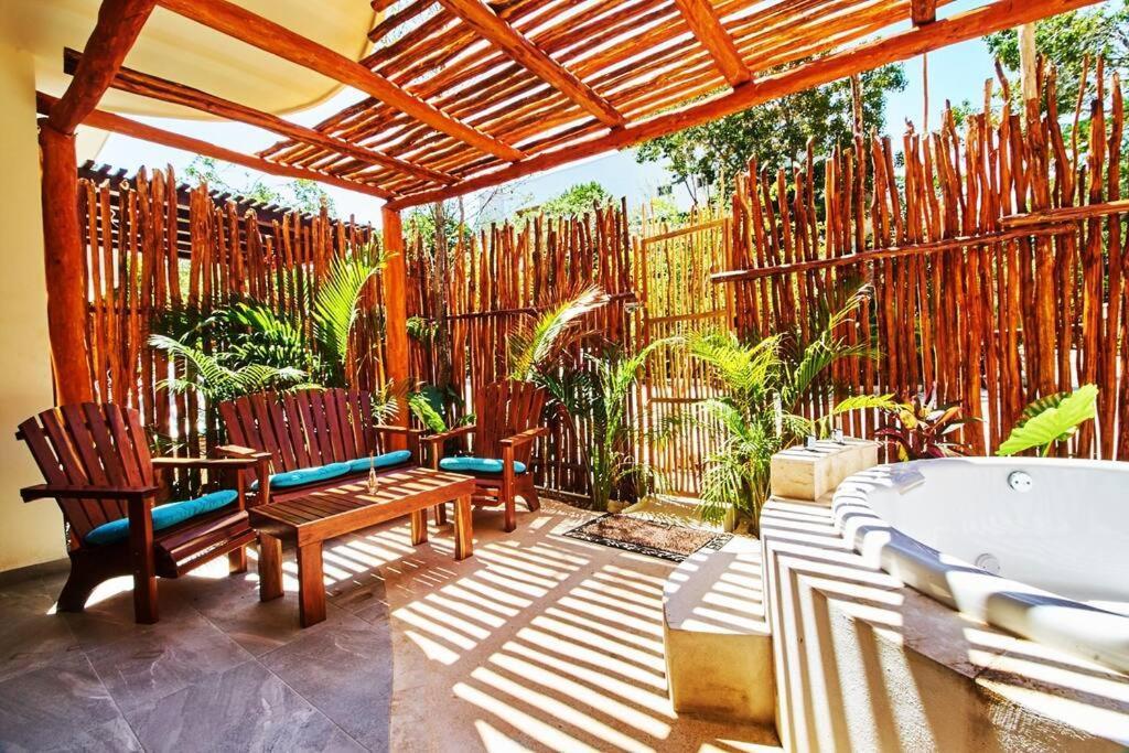 Puerta Zama - Luxury Apartmentsトゥルム エクステリア 写真